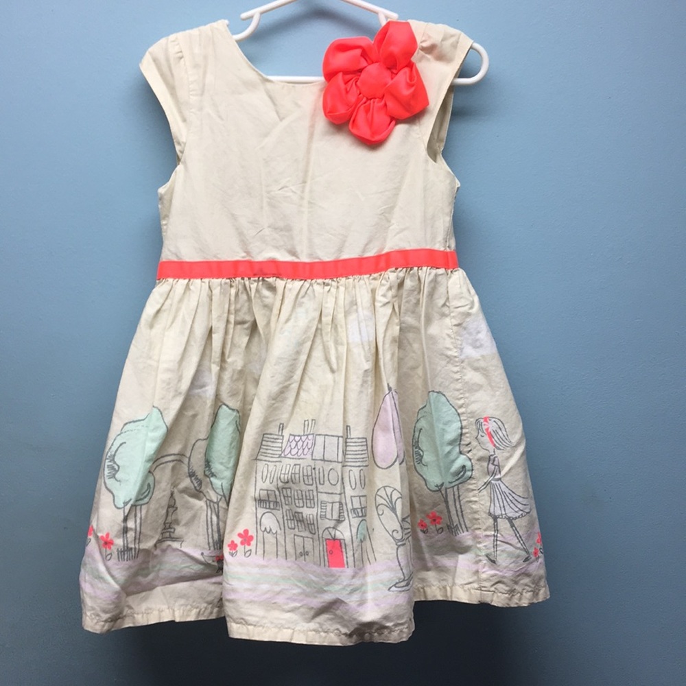 Gently used darling party dress. Size 4t.